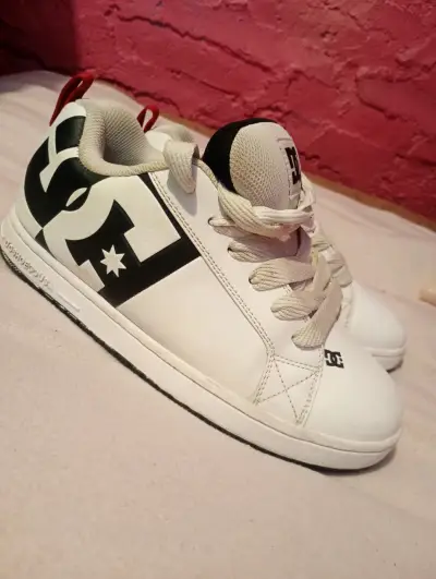 Zapatillas deportivas DC blancas con logo - miniatura 1