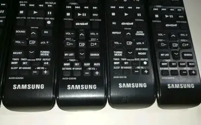 Controles remotos Samsung para sonido y Home Theat - miniatura 2