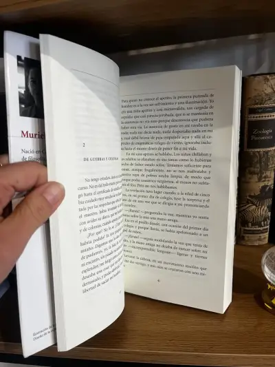 Libro 'La elegancia del erizo' de Muriel Barbery - miniatura 2