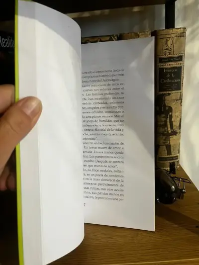 Libro Leyendas de Aconcagua de Carlos Ruiz Zaldívar - miniatura 2