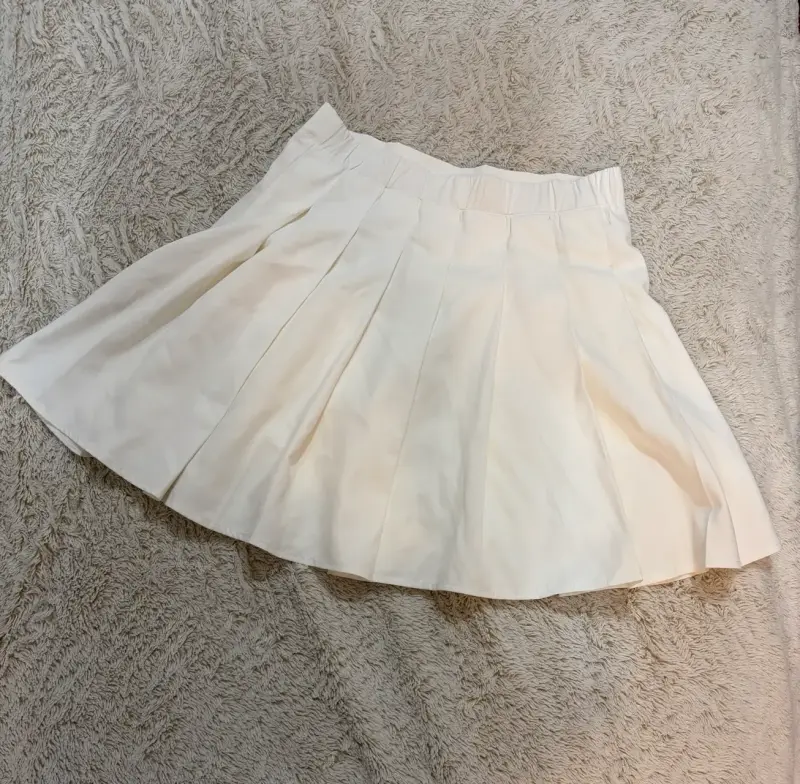 Falda corta plisada blanca para mujer talla S - 2