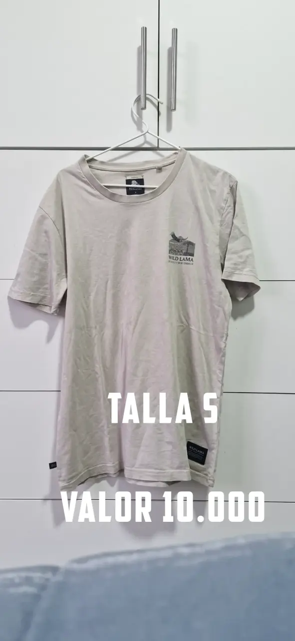 Polera beige Wild Lama talla S
