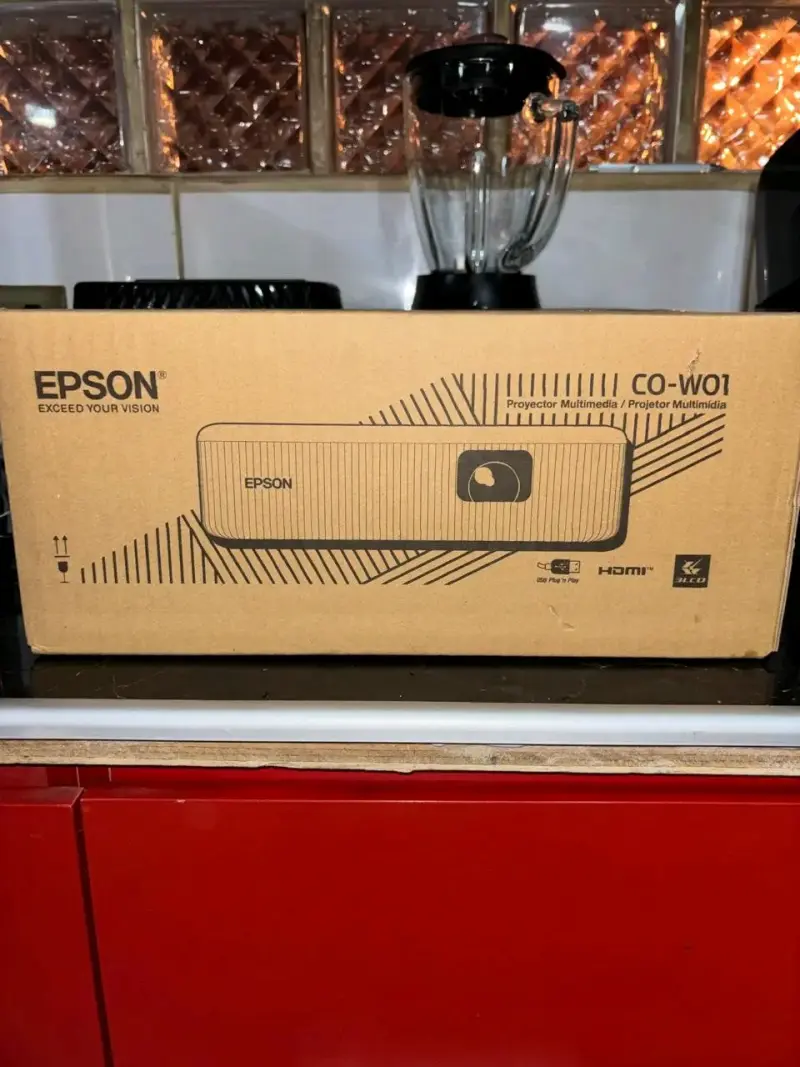 Proyector Epson (Sellado en caja) - 1