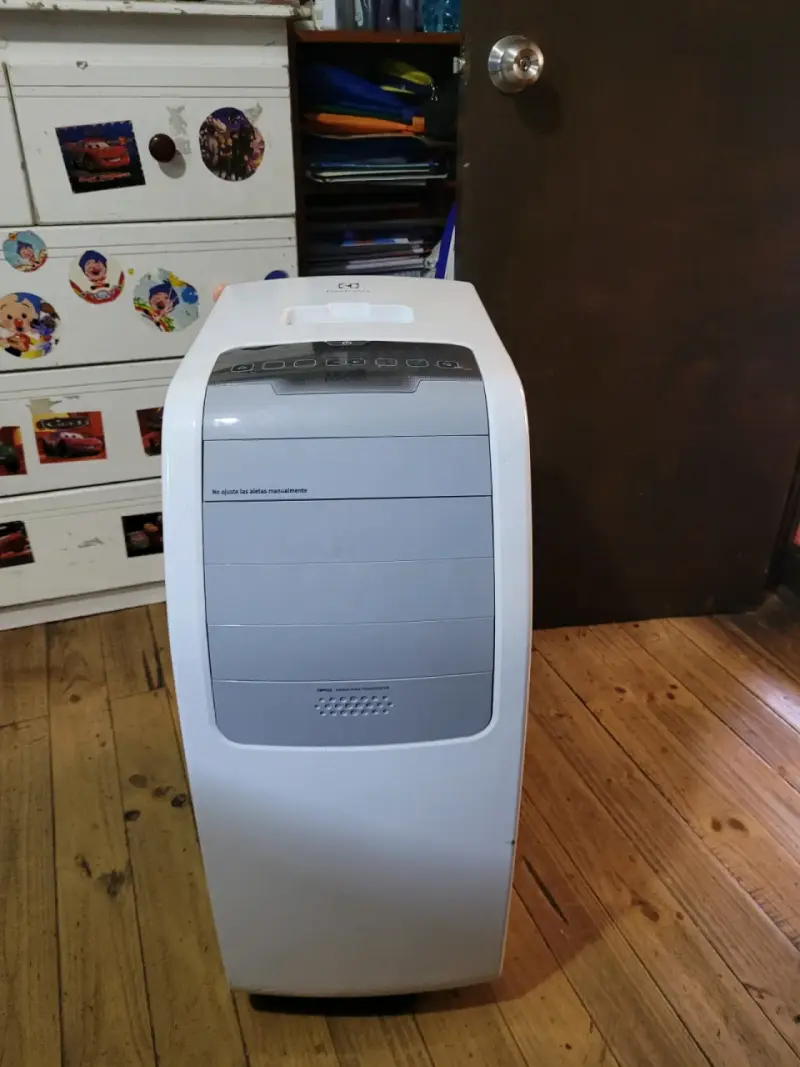 Aire acondicionado portátil Electrolux 12000 BTU - 4