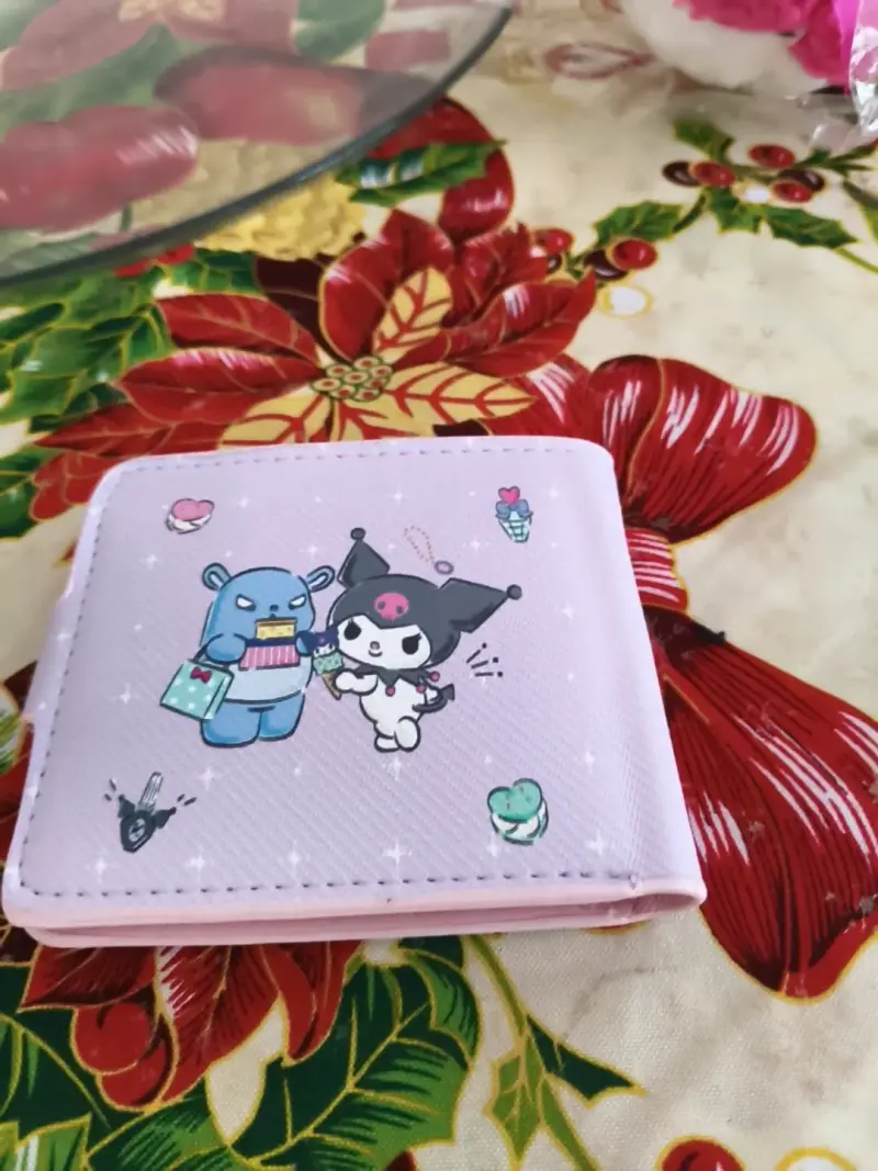 Billetera Kuromi de Cuero Sintético Rosada - 4