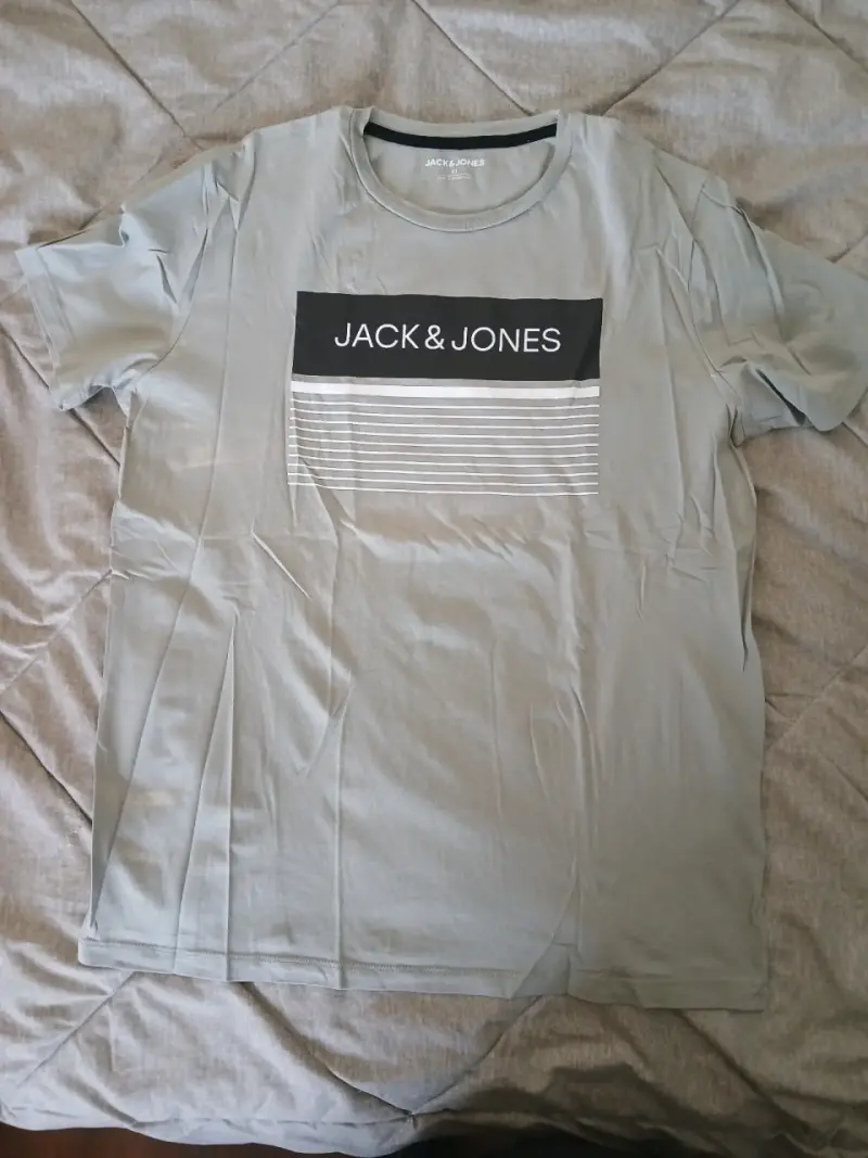 Polera gris Jack & Jones para hombre