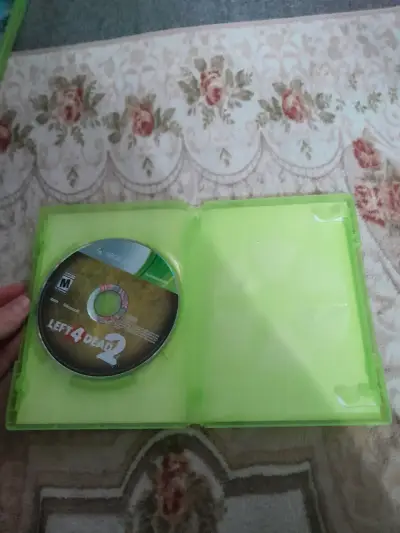 Juego Xbox 360 Left 4 Dead 2 Platinum Hits - miniatura 2