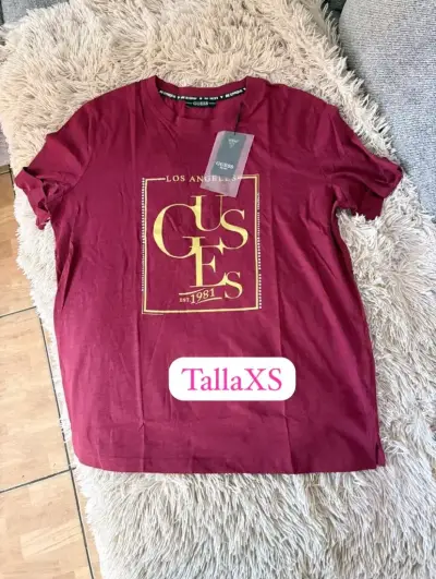 Polera Guess para Mujer en Varios Colores - miniatura 5