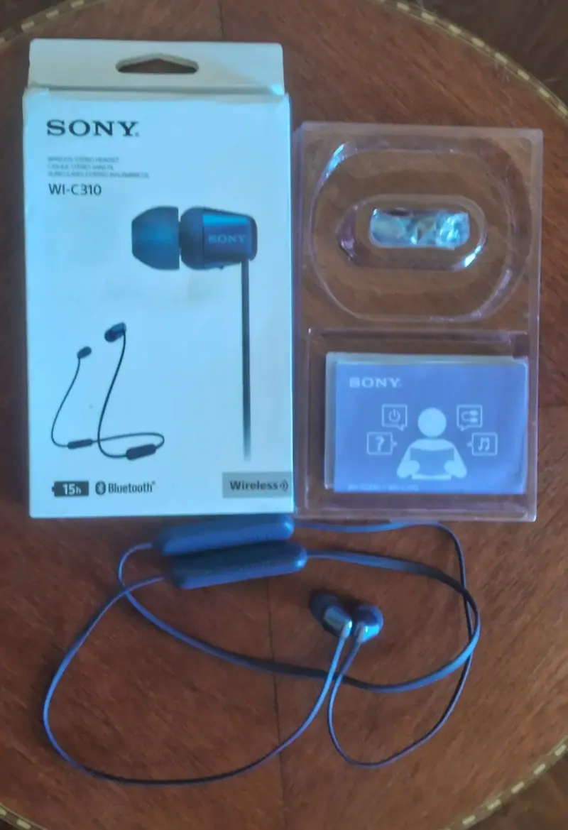 Audífonos Inalámbricos Sony WI-C310 Bluetooth - 1
