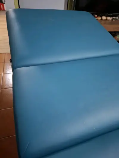 Camilla de Masaje Plegable Azul en Buen Estado - miniatura 5