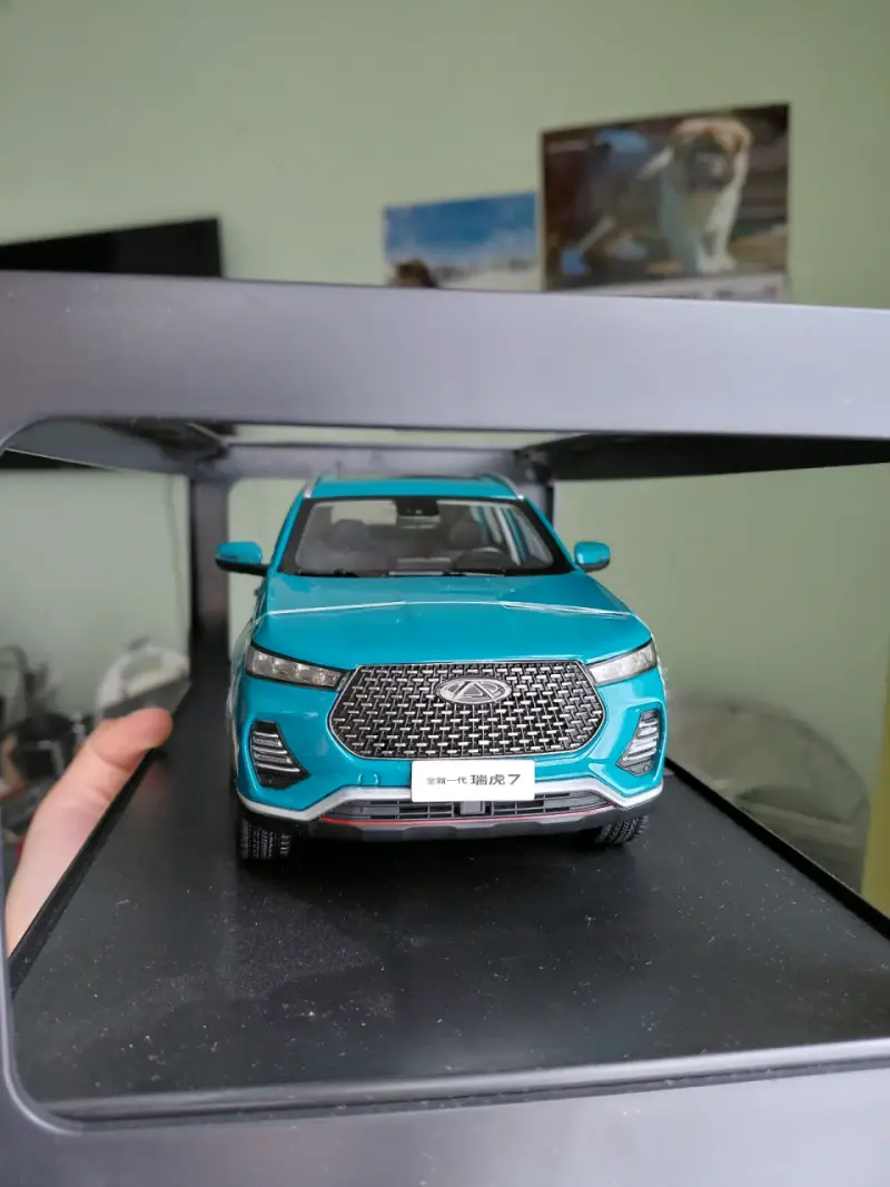 Modelo a escala SUV Chery Tiggo 7 azul - 1