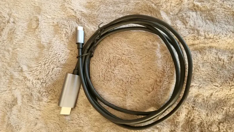 Cable adaptador USB-C a HDMI 4K Motomo - 2