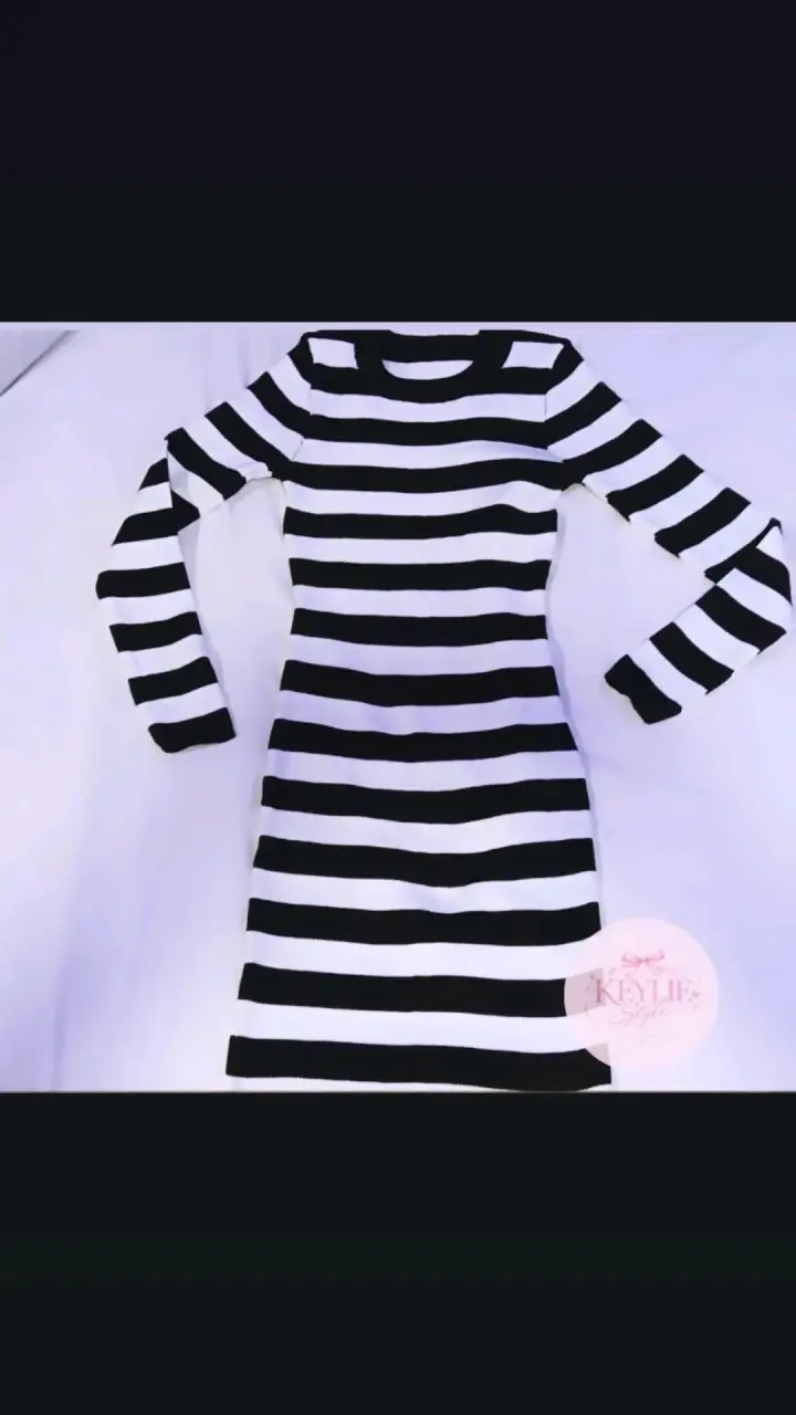 Vestido rayas blanco y negro manga larga