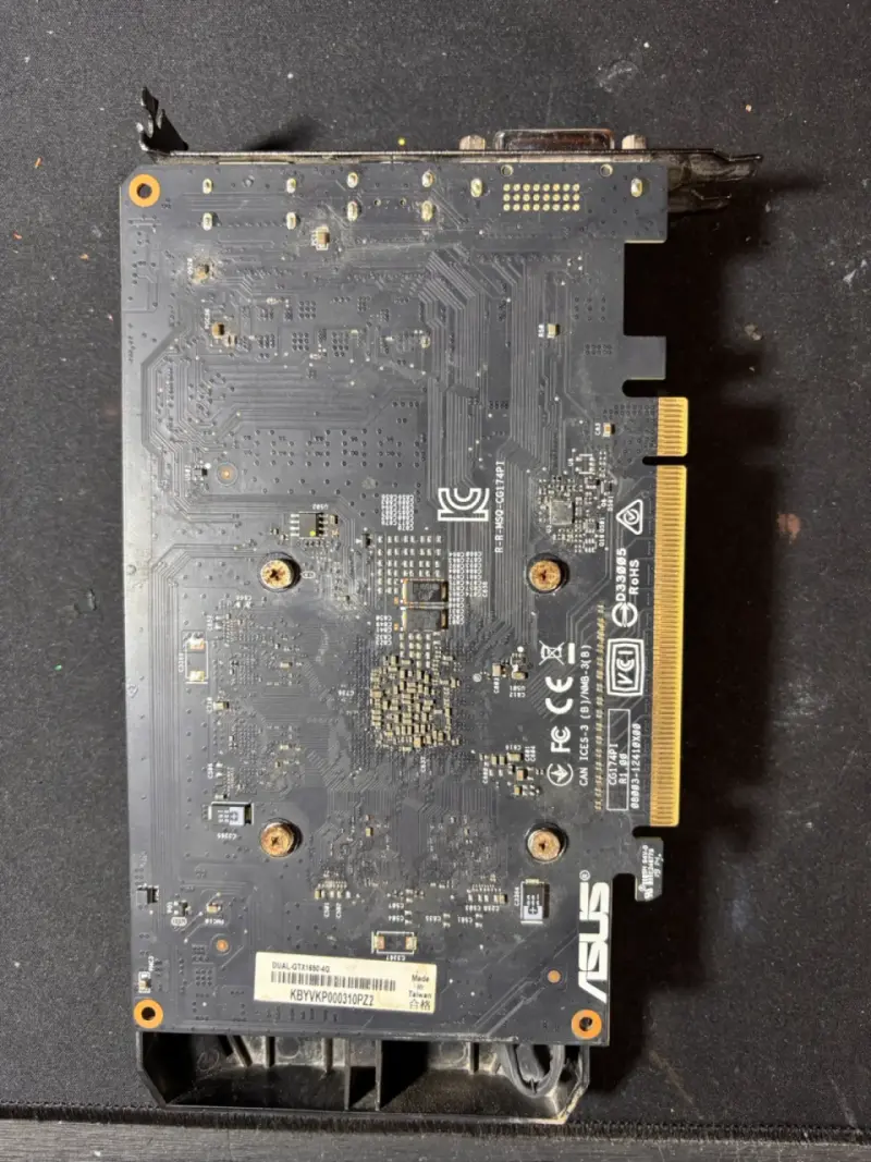 Tarjeta GTX 1650 con doble ventilador - 3