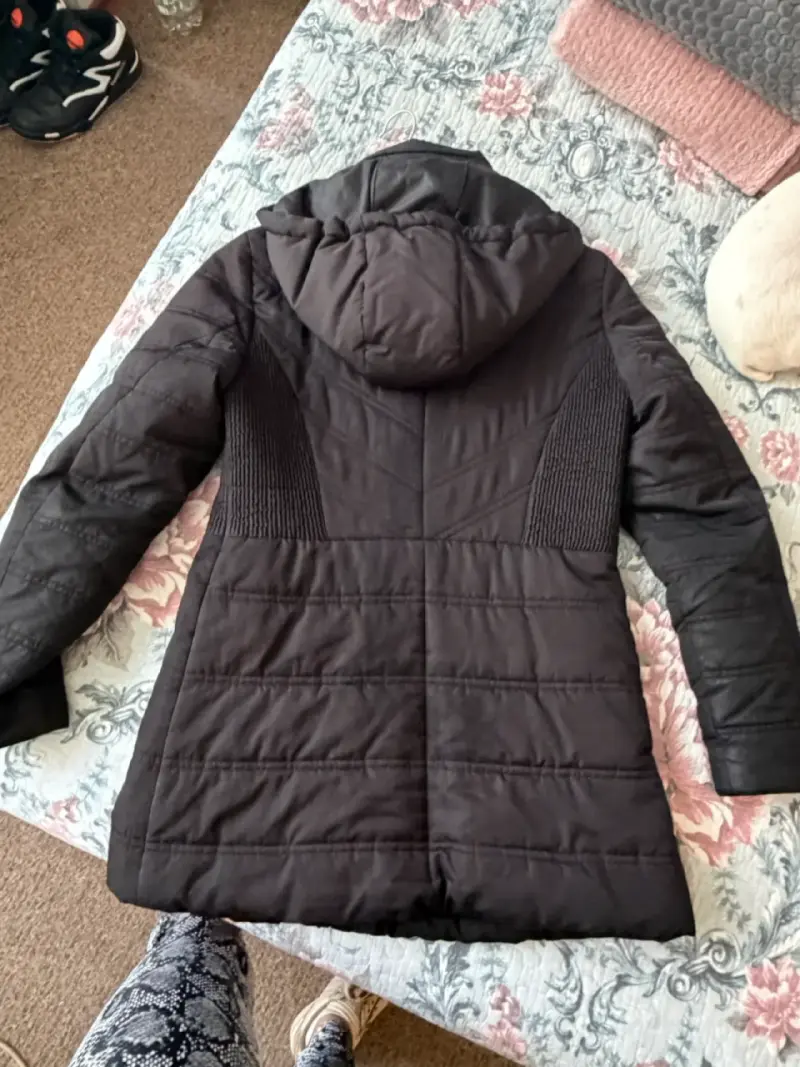 Abrigo negro con capucha para mujer talla 36 - 3