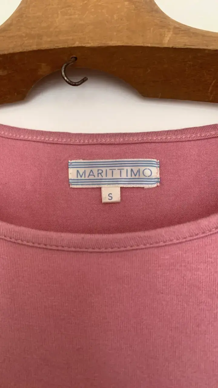 Polera rosada con diseño 'Namasté' Marittimo - 2