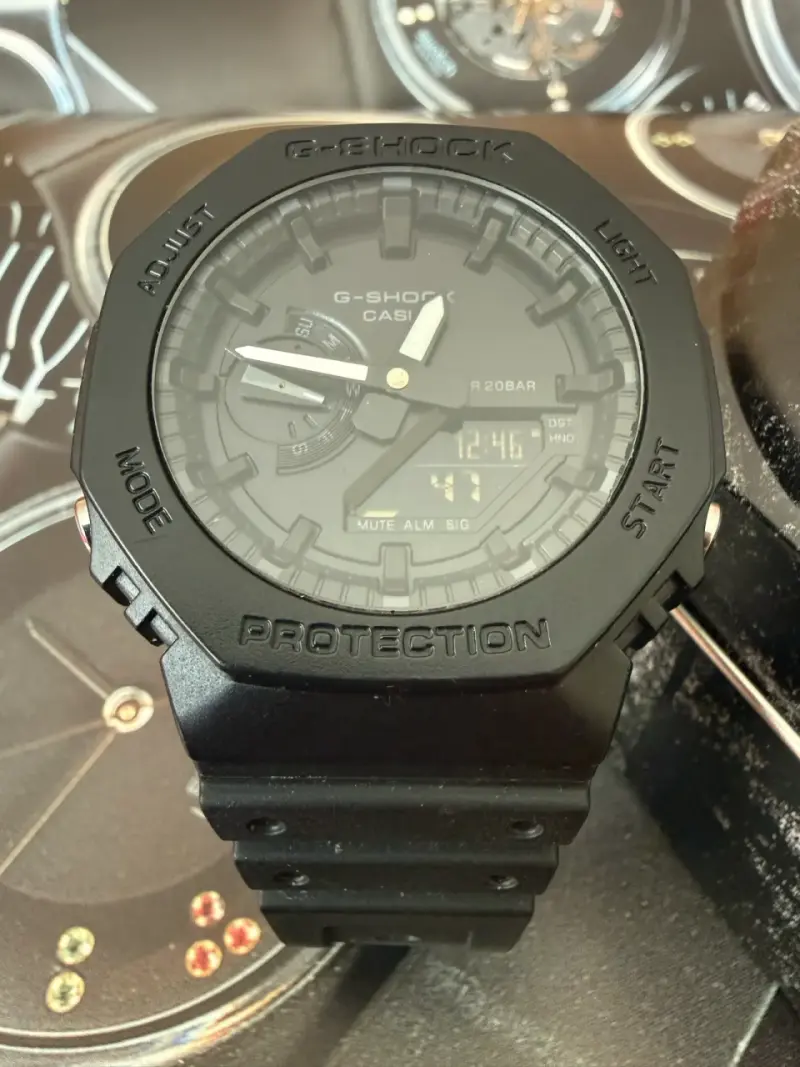 Casio G-Shock GA-2100 - 1