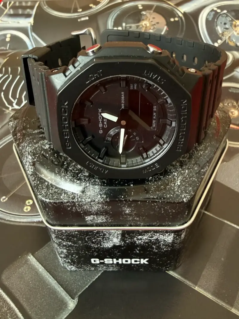 Casio G-Shock GA-2100 - 3