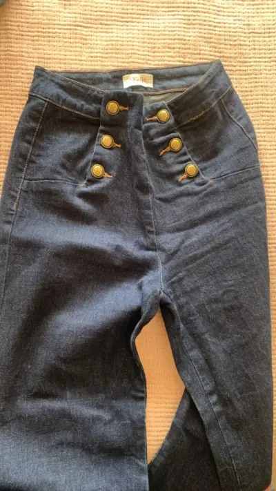 Pantalones de mezclilla con botones dorados Oraije - miniatura 1