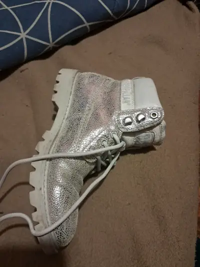 Botas de mujer plateadas CAT con diseño brillante - miniatura 4