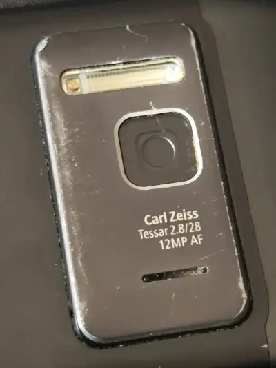 Teléfono Nokia N8 3G - miniatura 3