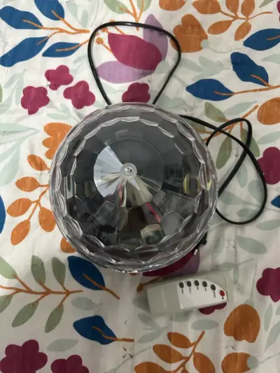 Luz de fiesta LED con control remoto - miniatura 3