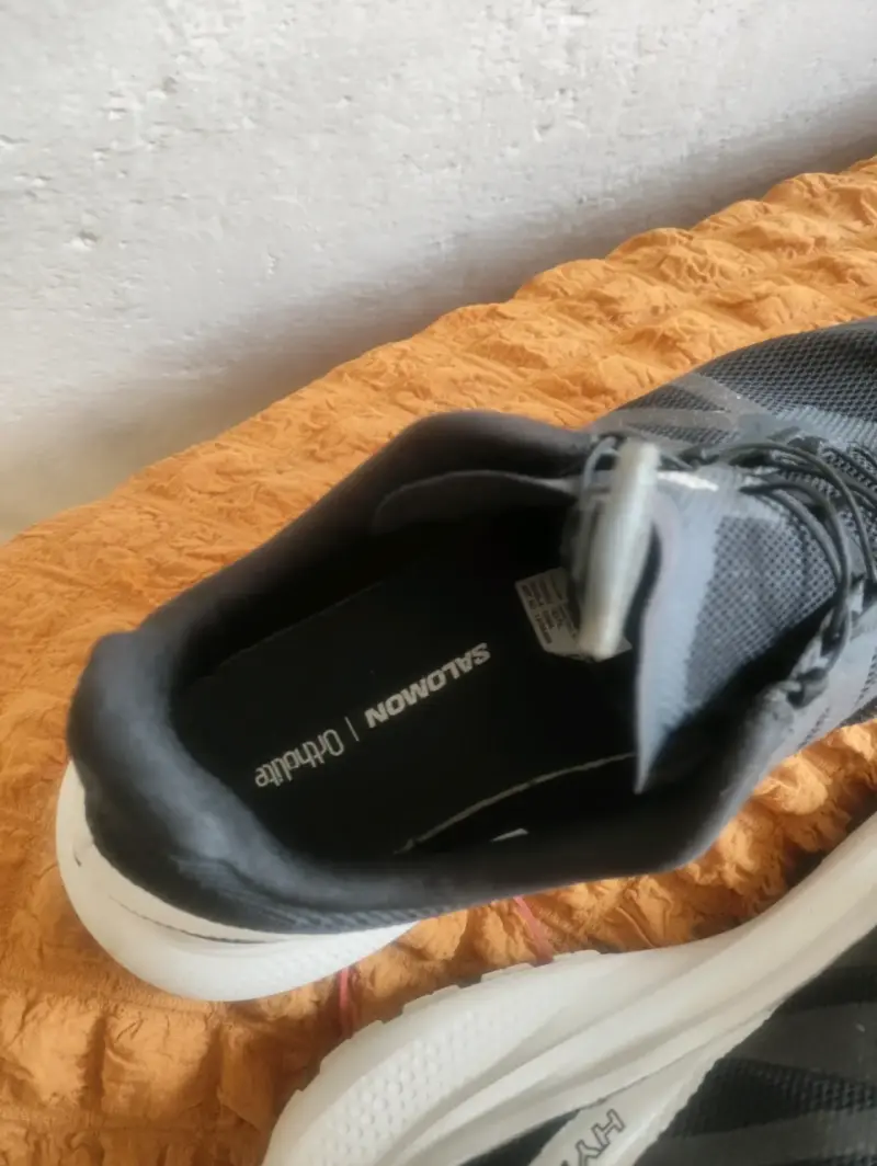 Zapatillas deportivas Salomon negras para hombre. - 2