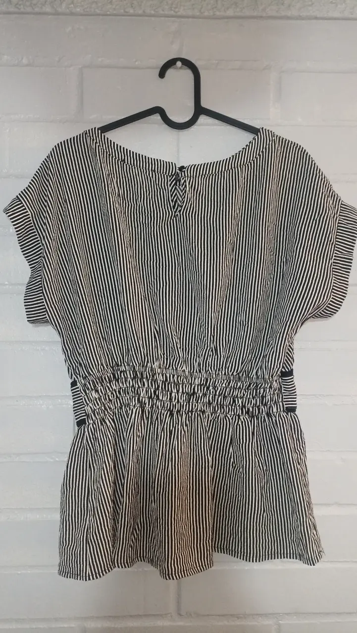 Blusa a rayas blancas y negras Monceau - 2