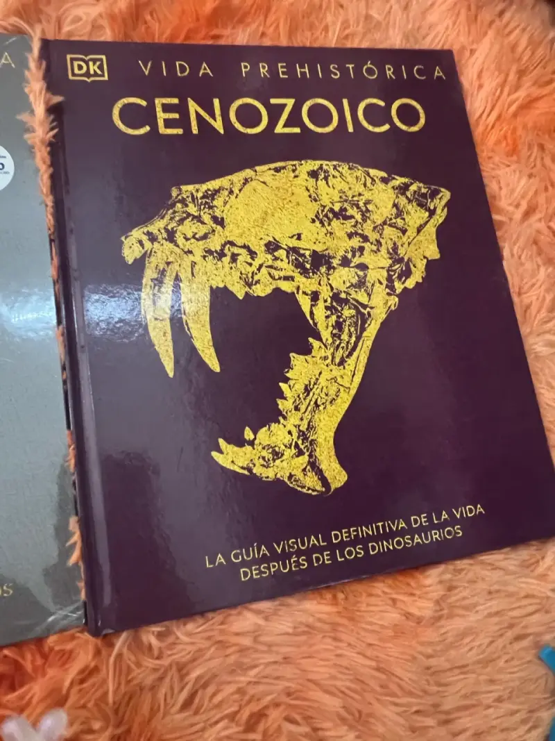 Colección de libros Vida Prehistórica DK - 4