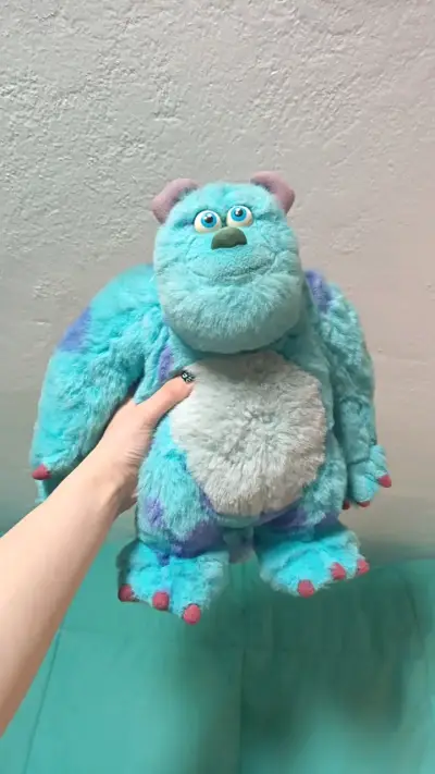 Peluche de Sulley de Monsters Inc en buen estado - miniatura 2