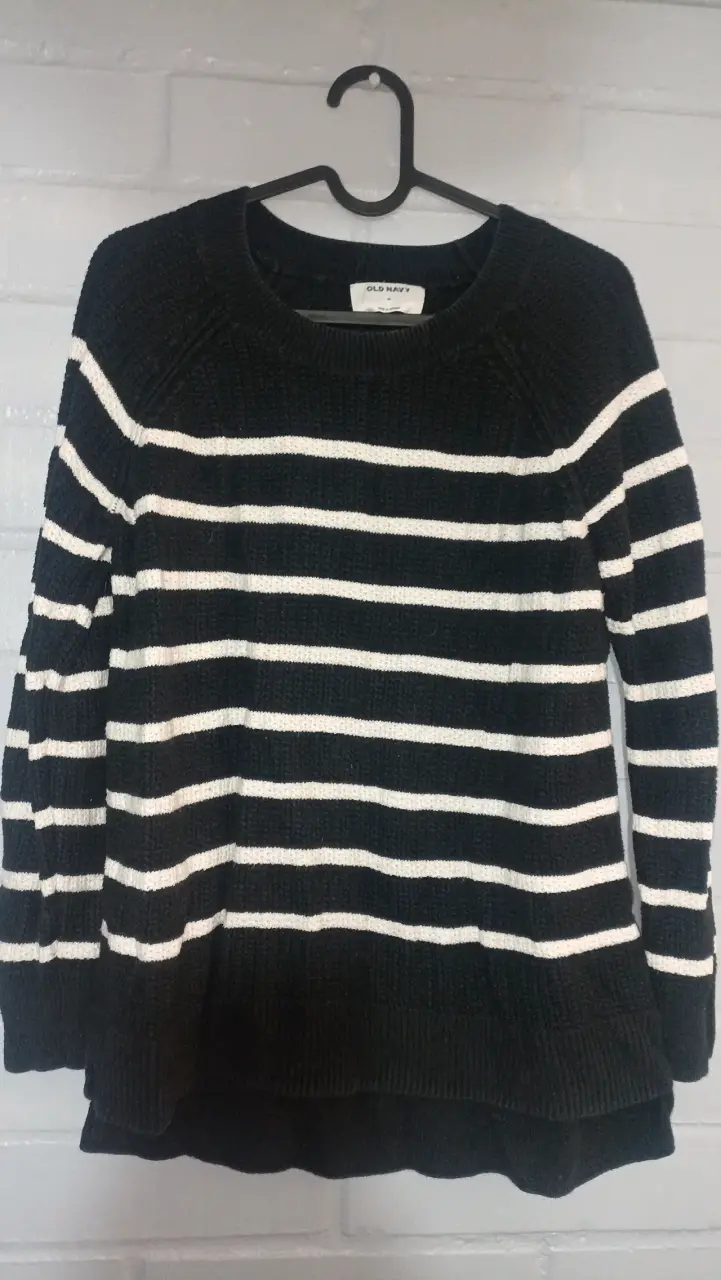 Suéter de rayas blanco y negro para mujer - 2
