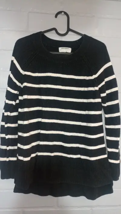 Suéter de rayas blanco y negro para mujer - miniatura 2