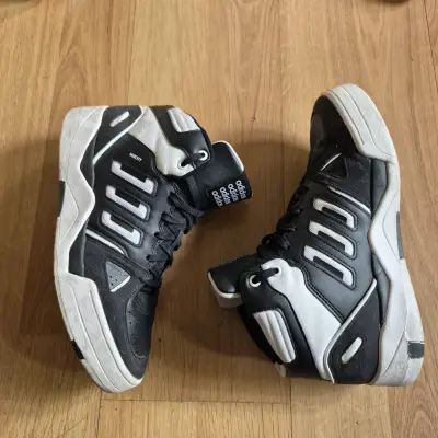 Zapatillas deportivas Adidas Midcity talla 42 - miniatura 2
