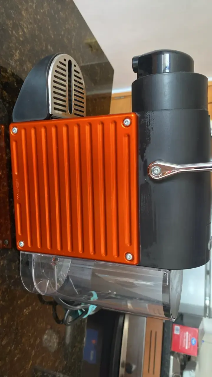 Máquina de café Nespresso Pixie color naranja - 1