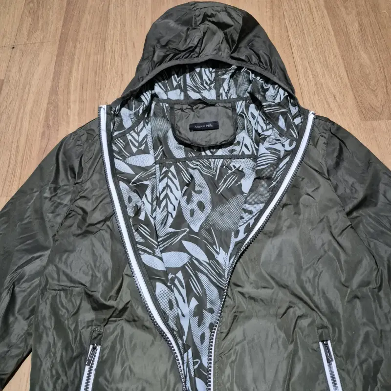 Chaqueta verde con capucha Marco Nils - 2