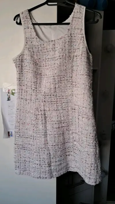 Vestido de tweed elegante para mujer - miniatura 1
