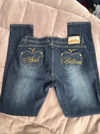 HERMOSOS APPLE BOTTOM  31 US (40/42 ) ✨ - miniatura 1