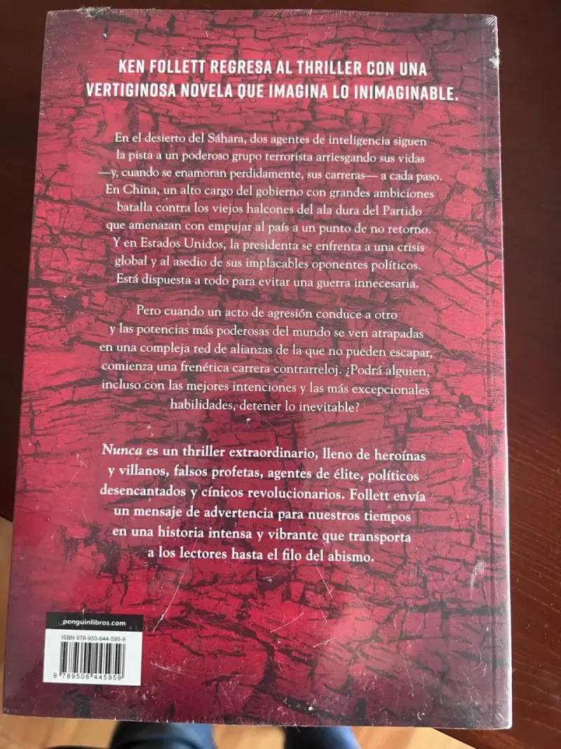 Libro 'Nunca' de Ken Follett en perfecto estado - 2