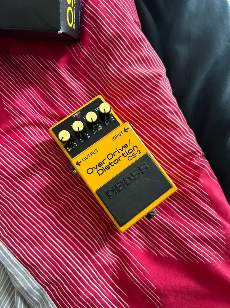 Pedal de efectos Boss OS-2 OverDrive/Distortion - 1