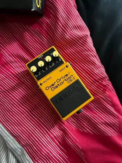 Pedal de efectos Boss OS-2 OverDrive/Distortion - miniatura 4