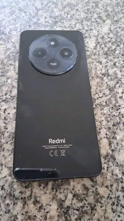 Smartphone Xiaomi Redmi 2409BN2CL en buen estado - miniatura 1
