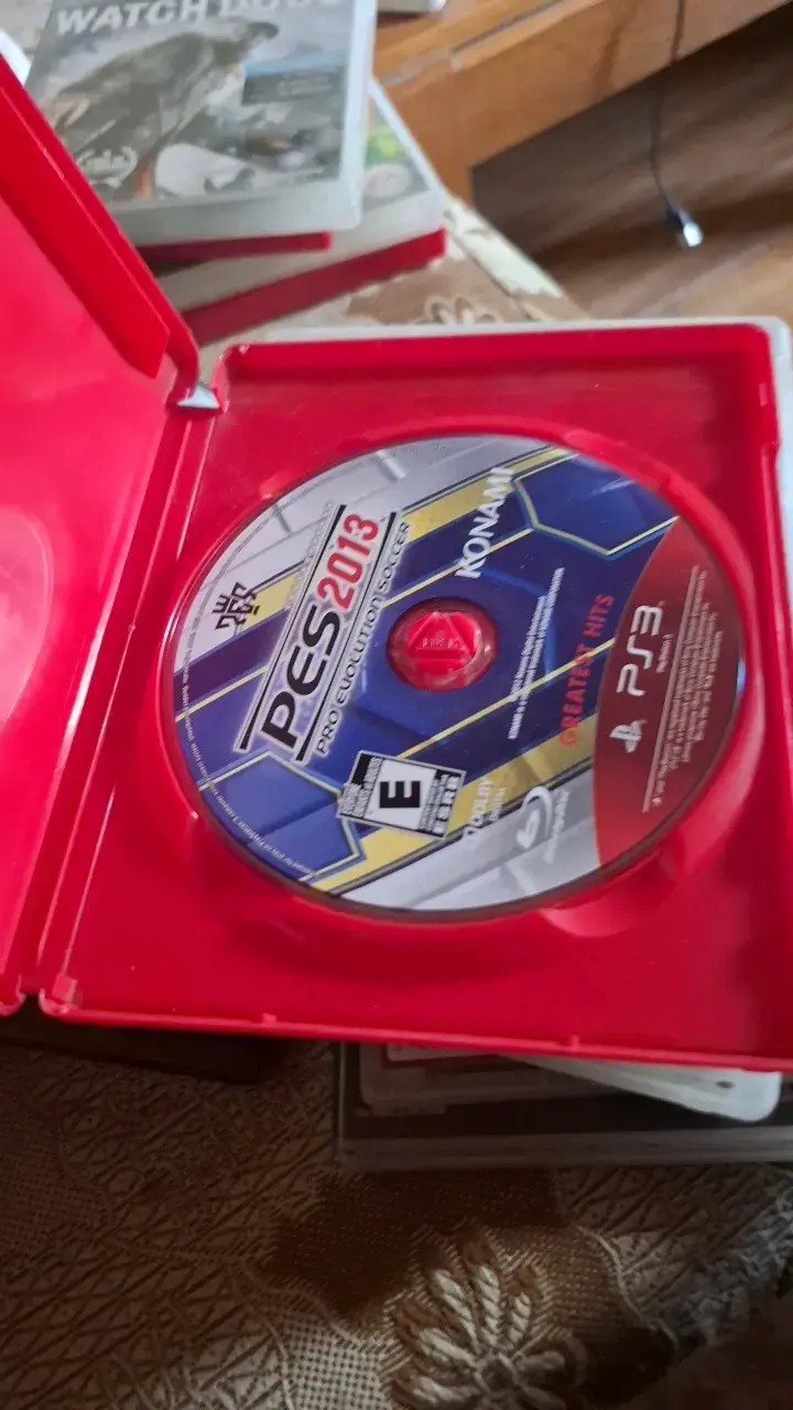 Juego PES 2013 para PS3 en buen estado - 2