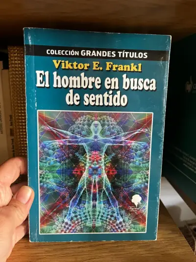 'El Hombre en Busca de Sentido' de Viktor Fra - miniatura 1