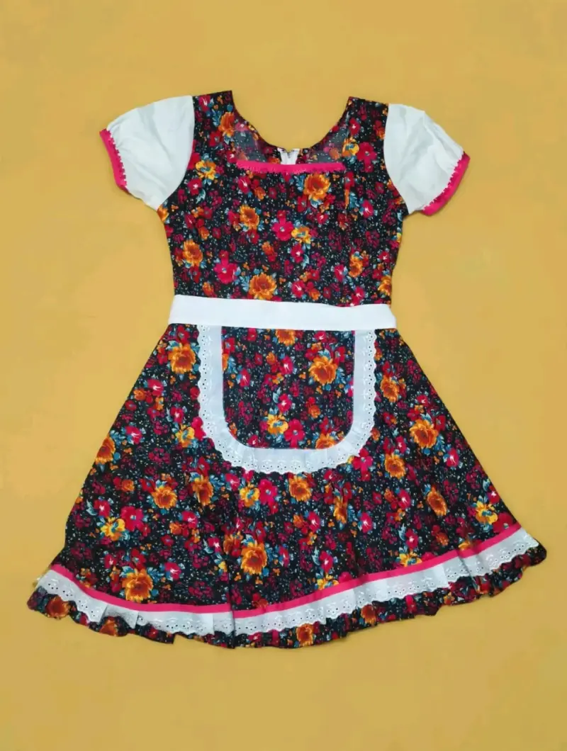 Vestido típico chileno floral con encaje - 2