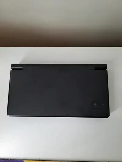 Nintendo DSi - miniatura 1