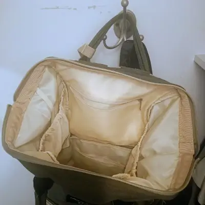 Mochila de pañales Dokoclub con múltiples comp - miniatura 2
