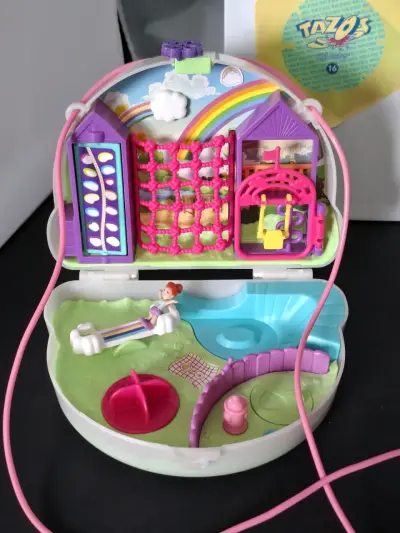 Set de juguetes Polly Pocket con accesorios - miniatura 2