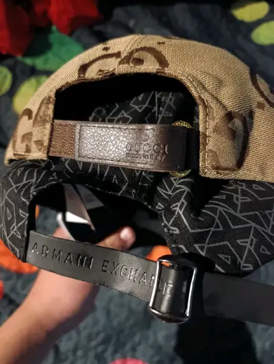 Gorra Armani Exchange y Gucci con diseño exclusivo - miniatura 2