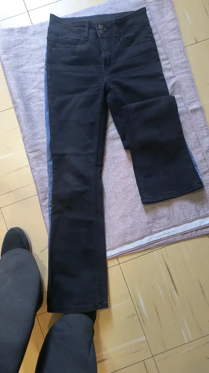 Jeans de niño, hombre y mujer - 4
