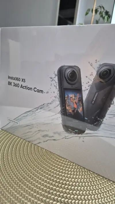 Cámara de Acción 8K Insta360 X5 pack essential - miniatura 1